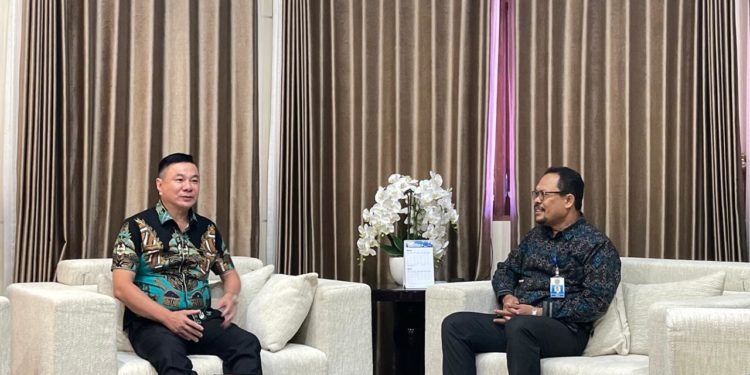 Pengembangan Destinasi Unggulan Teluk Triton, Pemkab Kaimana dan PUPAR Unud Lanjutkan Kerjasama