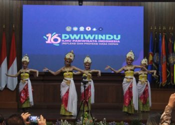 Sekuntum Kamboja Bagi Dwiwindu Ilmu Pariwisata Indonesia