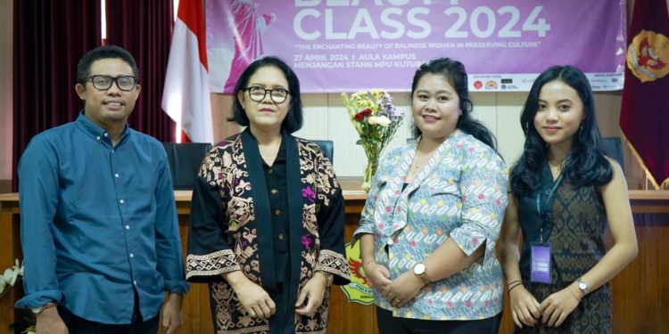 Beauty Class 2024, Usaha Mahasiswa Ilmu Komunikasi STAHN Mpu Kuturan Singaraja dalam Menyatukan Kecantikan dan Kebudayaan