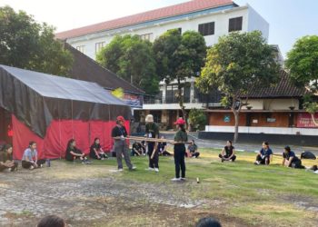 Dua Mayat di Simpang Pantai Happy: Sebuah Kenangan Menjadi Relawan PMI