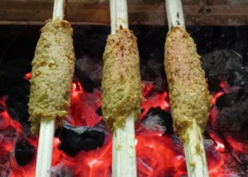 Belajar Menulis, Sate Keladi, dan Kepedulian