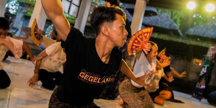 Membaca, Mengenal, dan Memahami I Ketut Marya dalam Lokakarya Koreografi “Dari Igel Jongkok Menuju Kebyar Duduk”