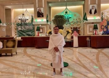 Puisi-puisi Chris Triwarseno | Puasa yang Berpuisi, Puisi yang Berpuasa