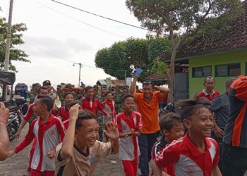 Simulasi Evakuasi Desa Pengastulan Menghadapi Ancaman Tsunami