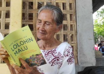 Ketut Buderasih, 81 Tahun, Masih Baca Buku, Tuntaskan Tetralogi Pramudya dan Buku Seno