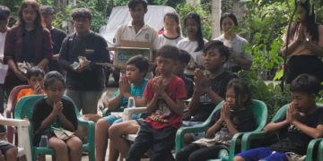 Ke Panti Asuhan Destawan di Sawan Bersama Pemuda Lintas Agama