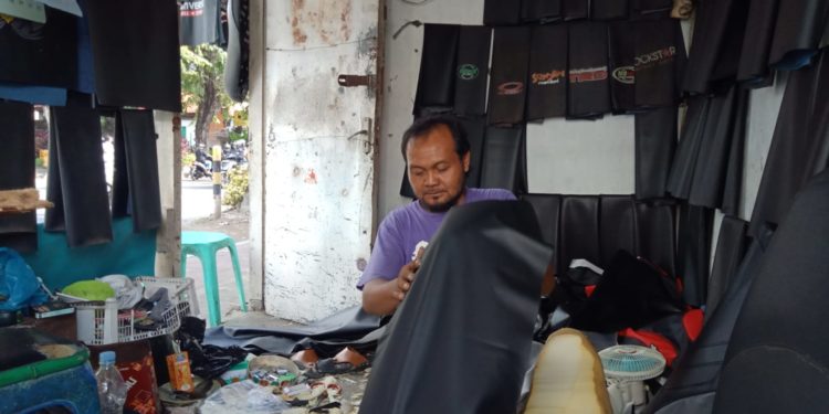 Puji Hartono, Menggantung Hidup kepada Sadel Motor