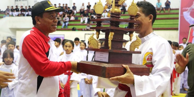 Bupati Cup Perisai Diri, Pj. Bupati Buleleng Harapkan Terus Berlanjut