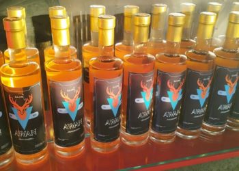 Yang Tidak Biasa dari Sekeranjang Jeruk — Tentang Arak Jeruk Desa Awan, Kintamani