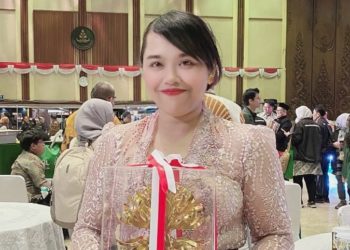 Komang Anik Sugiani, Perempuan Aktivis Lingkungan dari Buleleng Itu Raih Kalpataru 2024