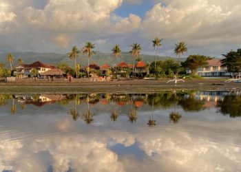 Pesona Pantai Kaliasem, Tak Kalah Cantik dengan Pantai Lovina