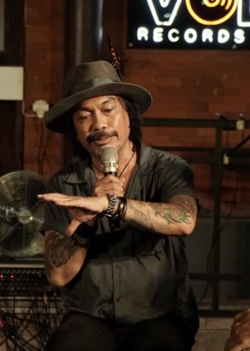 Bali, Tong Kosong Nyaring Bunyinya: Kabar Media Musik Bali Hari Ini