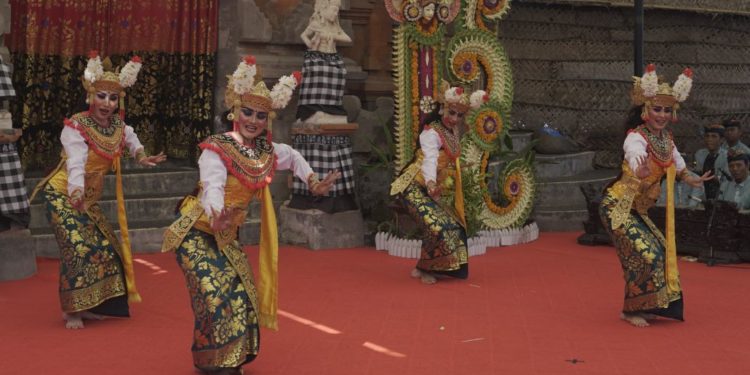 Gambuh Pedungan: Kesenian Klasik yang Dilematis dan Persoalan Lain di Baliknya