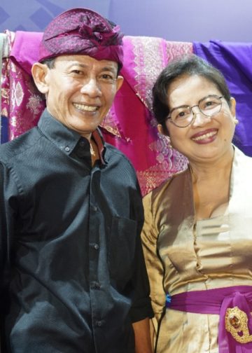 Ikhtiar Putu Putri Ani dalam Membangkitkan Kain Songket Leluhur Desa Beratan, Sempat Rugi 300 Juta