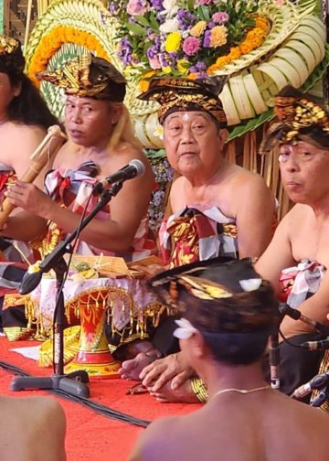 Cakepung dari Karangasem: Teater Bertutur, Akulturasi Budaya Bali, Jawa dan Lombok