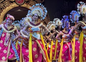 Janger Melampahan dari Pejeng Kangin dengan Gending Religi, Cinta Tanah Air dan Cinta Alam