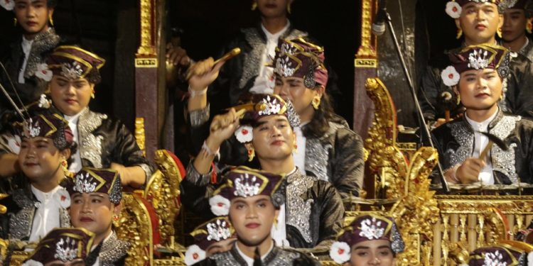 Gong Kebyar Dewasa dari Yayasan Lilanjani Kerta Bumi, Tabanan, Sajikan Sunar Genjong, Raga Sidhi, dan Jayaning Singasana di PKB 2024