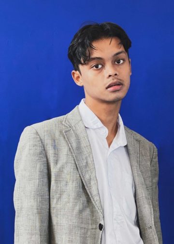 Redientz dan Romantisasi Kesedihan Dalam Debut EP Moving