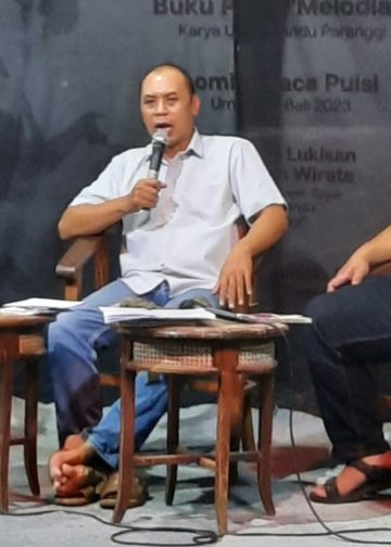 Debat Panas Bedah Buku Saka Rosanta dan Angga Wijaya di JKP Denpasar