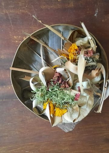 Tumpek Landep : Menajamkan Pikiran, Memohon Ke-Sidhi-an