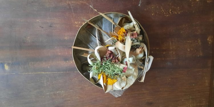 Tumpek Landep : Menajamkan Pikiran, Memohon Ke-Sidhi-an