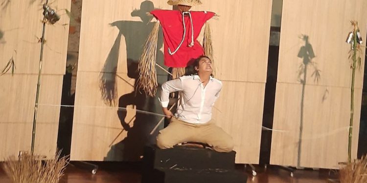 Dimas Bayu Erlangga, Didukung Rekan Teater di SMA, Juara 1 Lomba Monolog Peksimida Bali