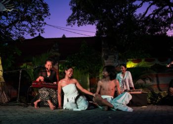 Tribute to Cok Sawitri: Merawat Ingatan, Mengalirkan Pengetahuan