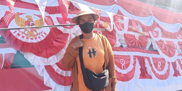 Lisawati, Perempuan Penjual Bendera: 10 Tahun Merantau di Bali, Pernah Dikira Sudah Meninggal