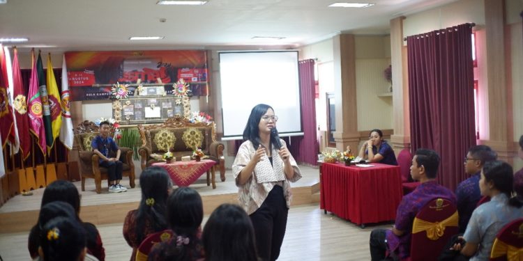 Gusti Ayu Ryana: Quarter Life Crisis Menjadi Penyakit Generasi Muda di Era Modern