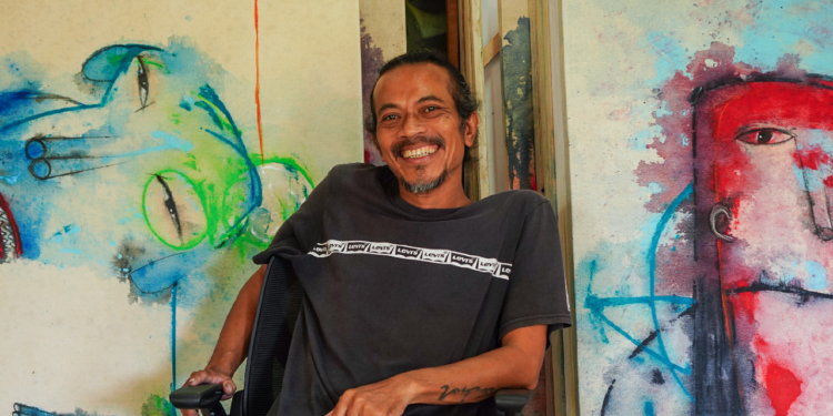 Sisi Artistik dan Aspek Naratif yang Berbeda pada Pameran Tunggal Made Palguna di Komaneka Gallery