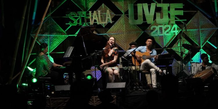 Kendang Sunda dalam Flamenco dan Jazz: Indonesia dan Spanyol dalam Repertoar Adien Fazmail Quinteto di UVJF 2024