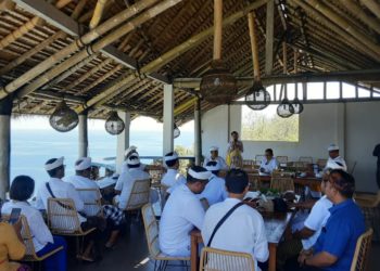 Pesona Rumah Makan Malini Uluwatu