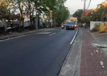 Di Puncak Tegeh Kepah  