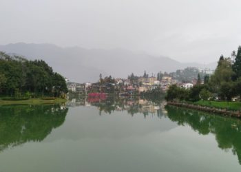 Trekking di Cat Cat Village, Vietnam, Sambil Merenungkan Bali