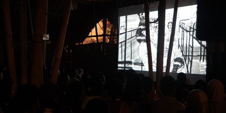 Haru Menguar dengan Tetes atau Tanpa Tetes Air Mata : Dari Pemutaran Film Eksil di UWRF 2024