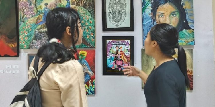 Dirah dan Pilkada dalam Mozaik Asik,  Sebuah Pameran Kebebasan Seniman Muda Undiksha