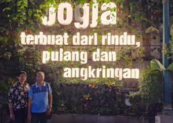 Shopping Puisi di Malioboro 