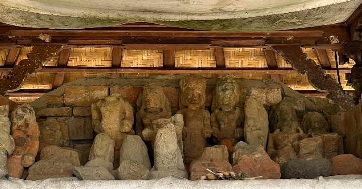 Pura Puseh Sari Desa Aan dan Arca-arca dari Masa Lalu