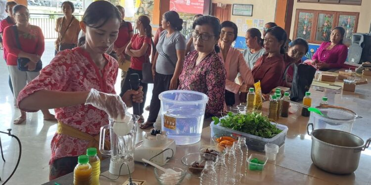 Desa Sanding Berdayakan Loloh Daun Piduh untuk Kuatkan Ekosistem Budaya di Desa Kawasan Warisan Dunia Subak