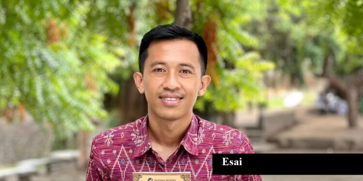 Membaca, Menulis, dan Kesadaran: Modal Menjadi Pemimpin Pembelajaran