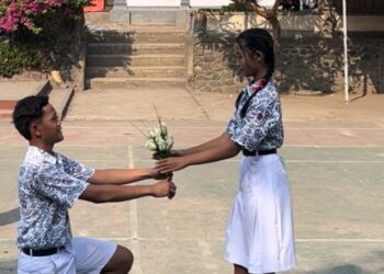 Kelas Kosong, Segala Haru dan Romantis Tumpah Ruah di Lapangan : Cerita HUT SMPN 2 Sawan