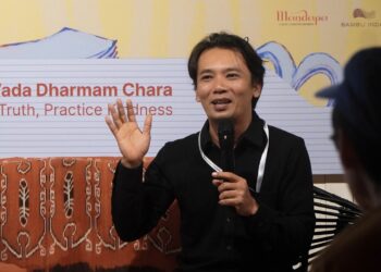 Melihat Fatris dari Pinggir