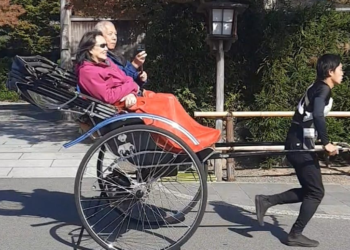 Saat Muda Berkelana, Ketika Tua Bercerita: [Aksioma Gen Z di Negeri Sakura]