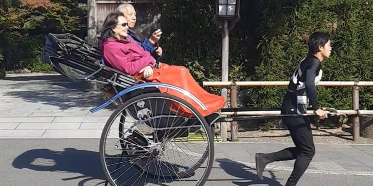 Saat Muda Berkelana, Ketika Tua Bercerita: [Aksioma Gen Z di Negeri Sakura]