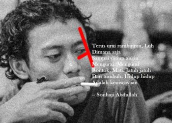 Puisi-puisi Sonhaji Abdullah | Di Depanmu Cermin