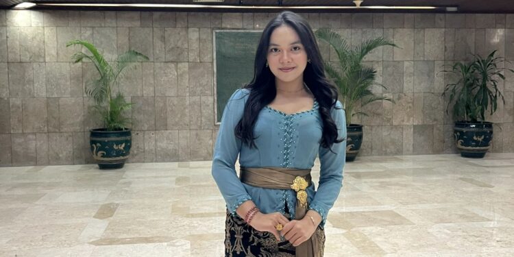 Ni Ketut Ayu Sukma Listyaningsih,   Duta Lingkungan Hijau Kementerian Lingkungan Hidup dan Kehutanan