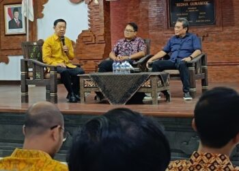 Demokrasi itu Kesetaraan dan Kebebasan — Dari Kuliah Umum di UPMI Bali