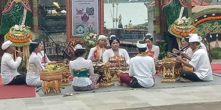 Gamelan Salukat Petak Kaja, Tunjang Dimensi Seni-Religi Subak — Aktivasi Penguatan Ekosistem Kebudayaan Desa-desa di Kawasan Warisan Dunia