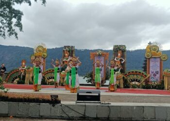 Alih Media Mitos Ida I Ratu Ayu Mas Membah dalam Tari Tattwa Tirtha Mahottama di Desa Batur Tengah  