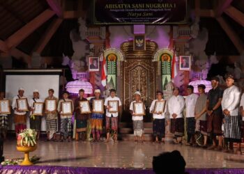 Desa Peliatan Sarang Seniman, 50 di Antaranya Diberi Penghargaan Abisatya Sani Nugraha